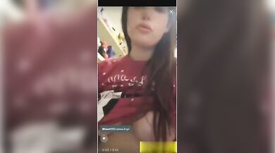Napoletana 18 enne periscope si masturba