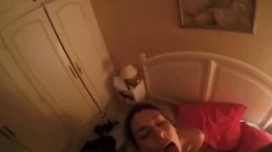 Scopata a pecorina e sborrata in faccia