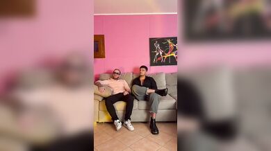 Ele e Giada insieme eccitando i loro ragazzi