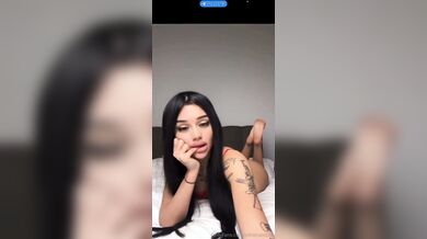 Mi fai vedere il cazzo? Tiralo fuori