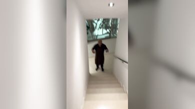 Ambra e Paolina con lo chef maturo