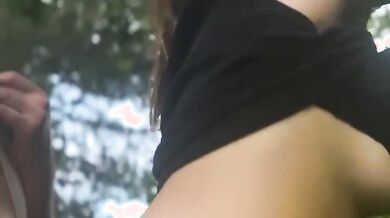 Coppia italiana fa sesso outdoor