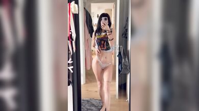 Elena Berlato selfie in intimo