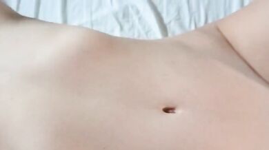 Ci vediamo un film?Hho un'idea migliore farti un bel pompino