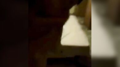 Mamma che inculata, che culo sfondato ha tua moglie cazzo