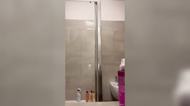 Emanuela Botto raccolta video porno Milf italiana onlyfans