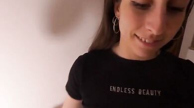 Ti faccio guardare come ti faccio cornuto con un nero