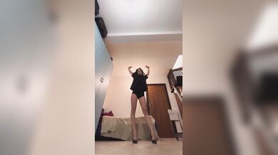 Martina Miliddi balletto sexy