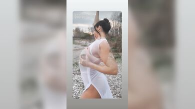 Elena Maraga maestra d'asilo famosa OF