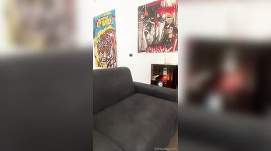 Fishball sexy suicide italiana in body trasparente OF