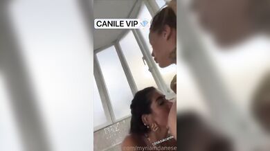 Myriam Danese video lesbo con bionda tettona of