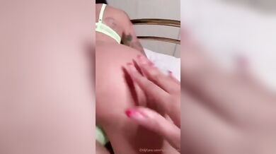 Ragazza italiane filmino lesbo onlyfans