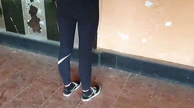 Coppia italiana va a scopare in una casa abbandonata