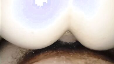 Le fa male in culo ma vuole continuare