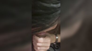 E adesso succhialo maiala