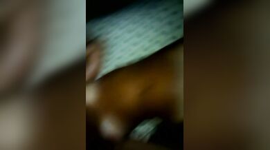 Fidanzata abbronzata 21 enne masturbata forte col vibratore