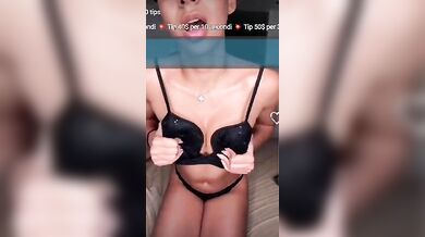 Giulia sexy professoressa porcella Diretta OF