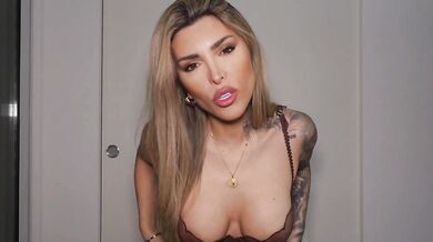 Ora questo bel cazzo lo facciamo esplodere insieme OF