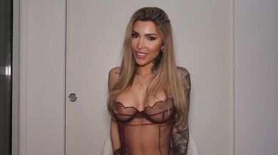 Ora questo bel cazzo lo facciamo esplodere insieme OF