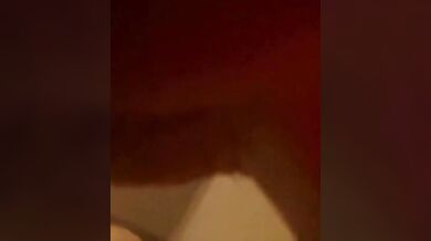 Pecorina con fidanzata che fuma