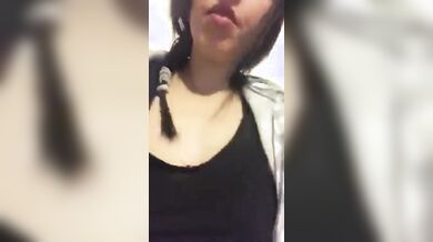 Ho il piercing alla lingua