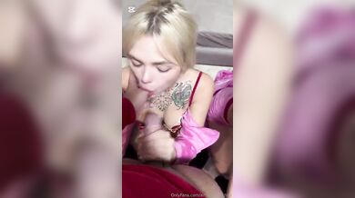 Gang bang teen calippo tour teen scopata di Natale