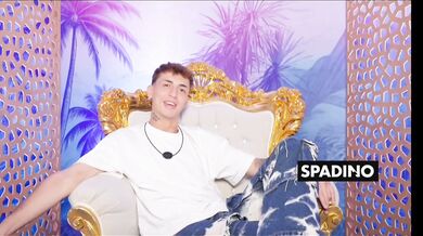 Italian Shore scopata in TV