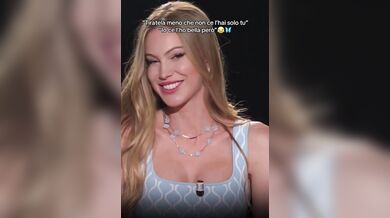 Taylor Mega Ho una fica bellissima