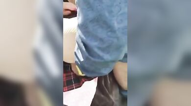 Carsex all'aperto moglie italiana scopata da vari uomini