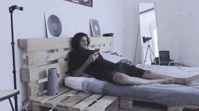 L'idraulica Luiza vogliosa di minchia si scopa ragazzo