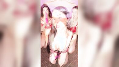 Ciao bel maialone hai mai provato tre lingue sul cazzo? OF