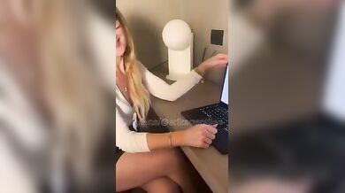 Erica Gentile - Pompino e scopata OF