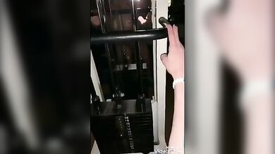 Scopta coppia italiana in palestra