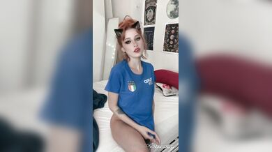 Rossa italiana social fica