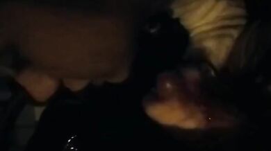 Pompino fidanzata con venuta in bocca (dialoghi italiani)