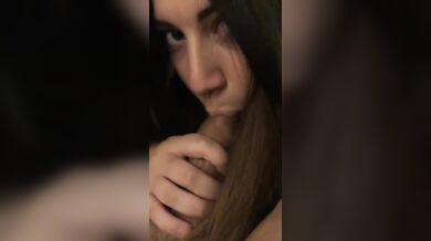 Pompino amatoriale fidanzata italiana mora gnocca