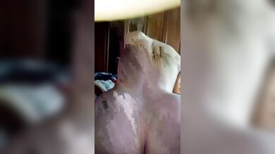 La cavallina doma il mio cazzo