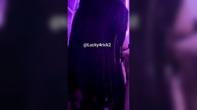 Andrea 18 anni calippo tour scopa da un fan