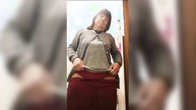 Strip nonna italiana zoccola