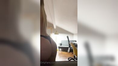 Emanuela Botto strip onlyfans