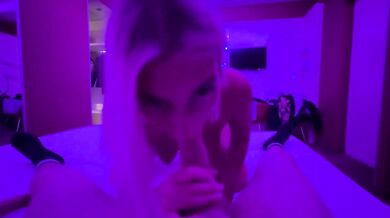 Ludovica biondina italiana scopata da Max