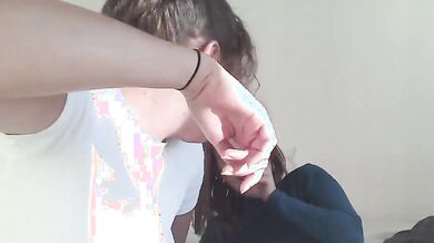 Amiche italiane fanno le zoccolette in cam