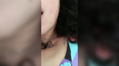 Scopando la mia puttanella con la fica pelosa