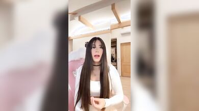 Emily Acevedo valutazione pacco OF