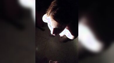 Romana rossa italiana sborrata in faccia