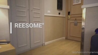 Trio FFM tettona napoletana con porca asiatica