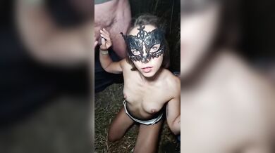 Vediamo chi sborra per primo sono curiosa