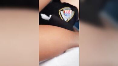 Incredibile sega della fidanzata in motorino