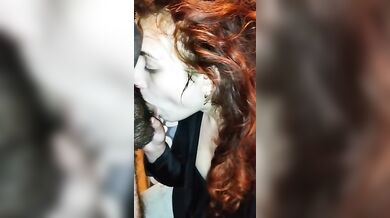 Pompino ragazza coi capelli rossi amatorile Ita