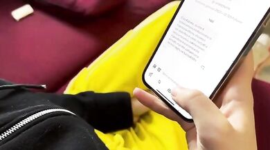 Primo appuntamento con Azzurra Eyes che mi fa un pompino